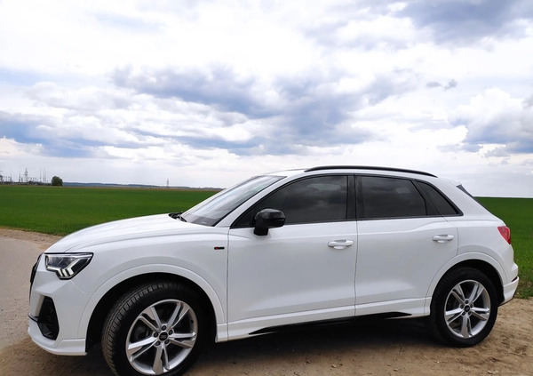 Audi Q3 cena 147500 przebieg: 45000, rok produkcji 2021 z Jutrosin małe 781